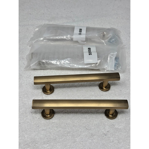 Schaub and Company 553 Heathrow Brass 4" Center to Center Luxury Set of 2 - Picture 1 of 9